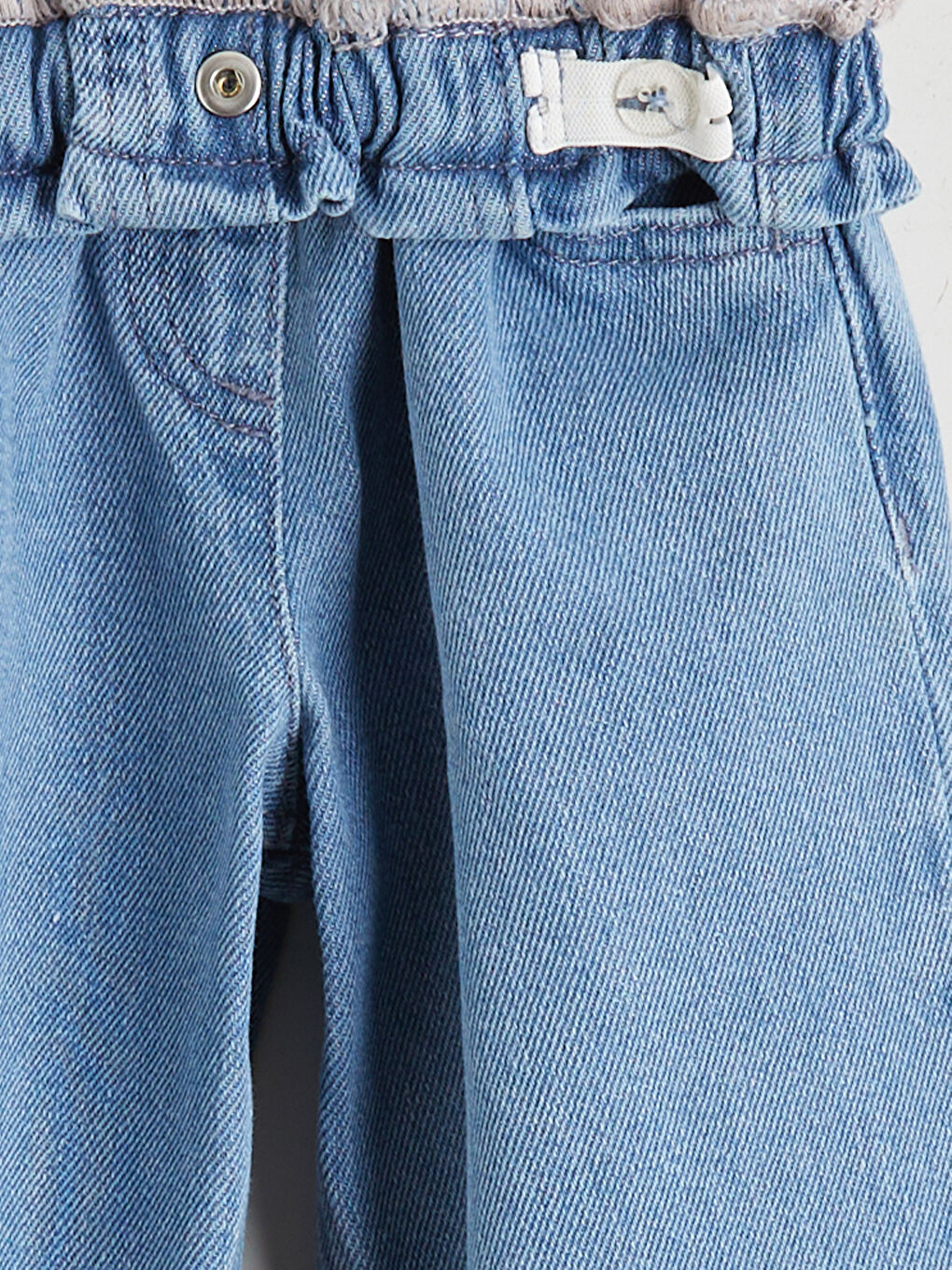 l_20252-w5ne63z1-507_a3.jpg LCW Kids Indigo Elastic Waist Wide Leg Girl's Jeans